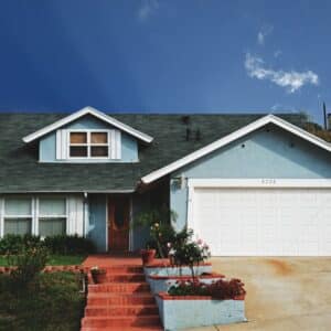 Photo "Strategies to Earn Additional Earnings for Home Down Payment"